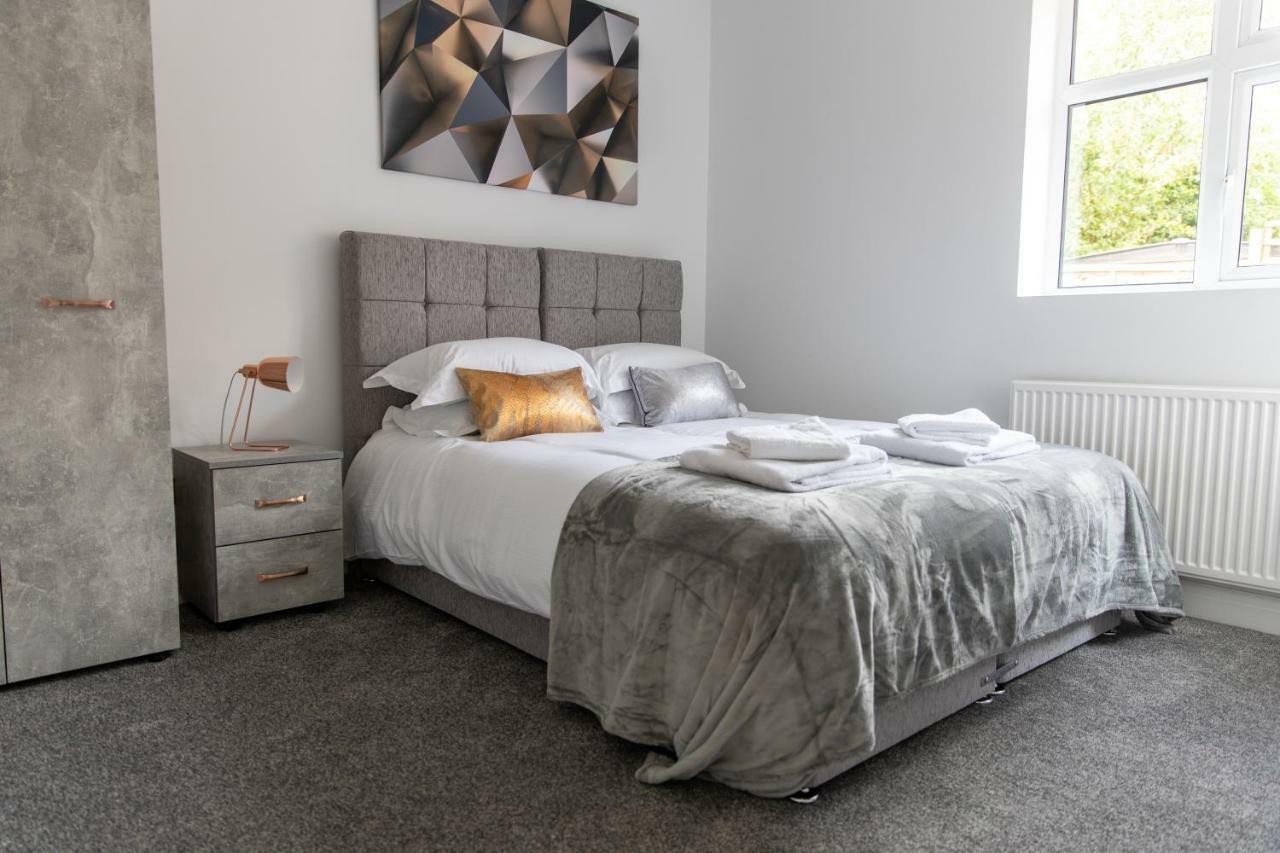London Northwick Park Serviced Apartments By Riis Property Harrow Eksteriør billede