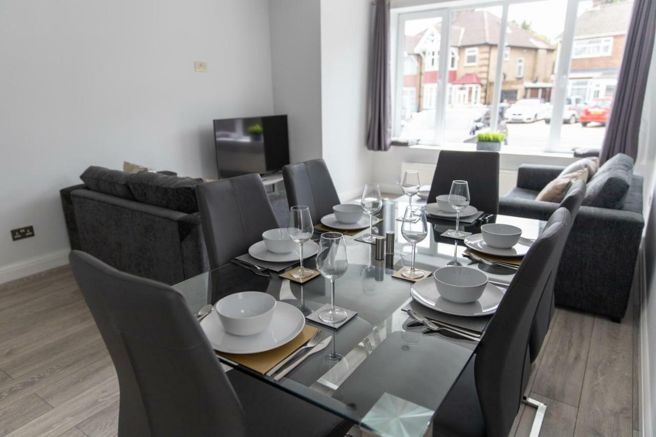 London Northwick Park Serviced Apartments By Riis Property Harrow Eksteriør billede