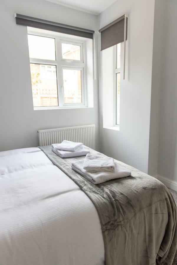 London Northwick Park Serviced Apartments By Riis Property Harrow Eksteriør billede