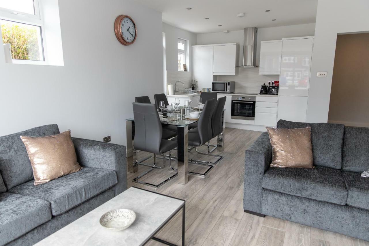 London Northwick Park Serviced Apartments By Riis Property Harrow Eksteriør billede