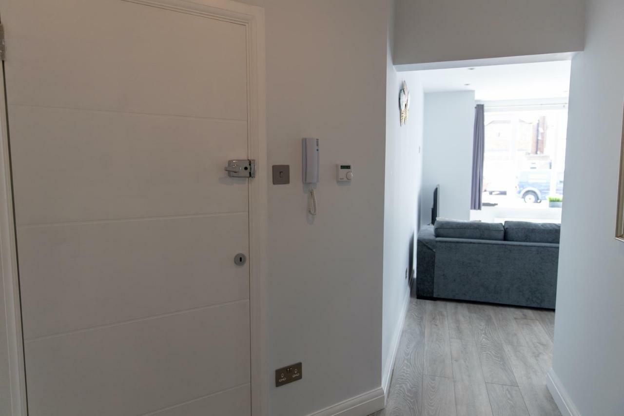 London Northwick Park Serviced Apartments By Riis Property Harrow Eksteriør billede