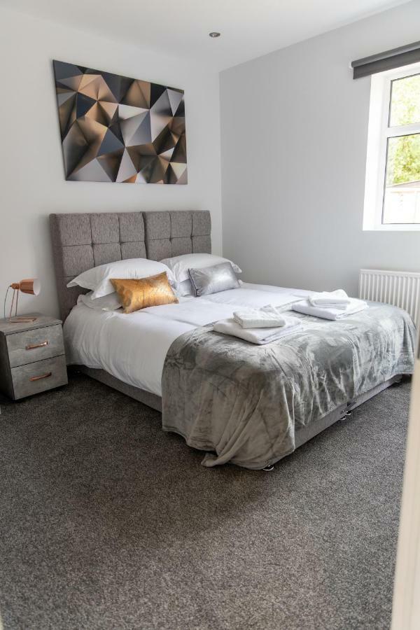 London Northwick Park Serviced Apartments By Riis Property Harrow Eksteriør billede
