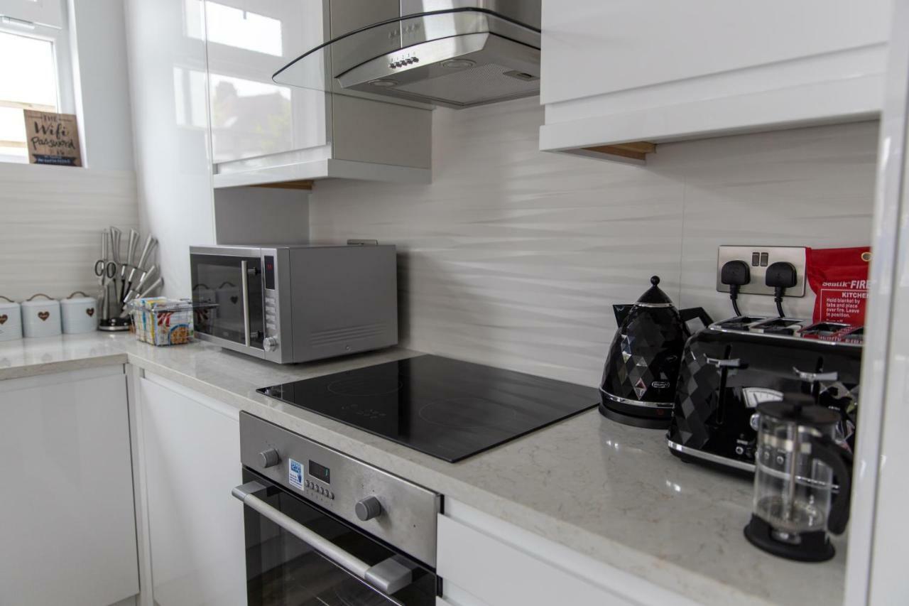 London Northwick Park Serviced Apartments By Riis Property Harrow Eksteriør billede