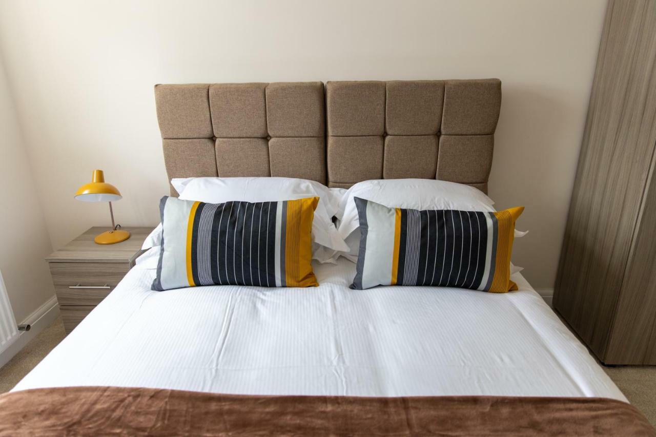 London Northwick Park Serviced Apartments By Riis Property Harrow Eksteriør billede